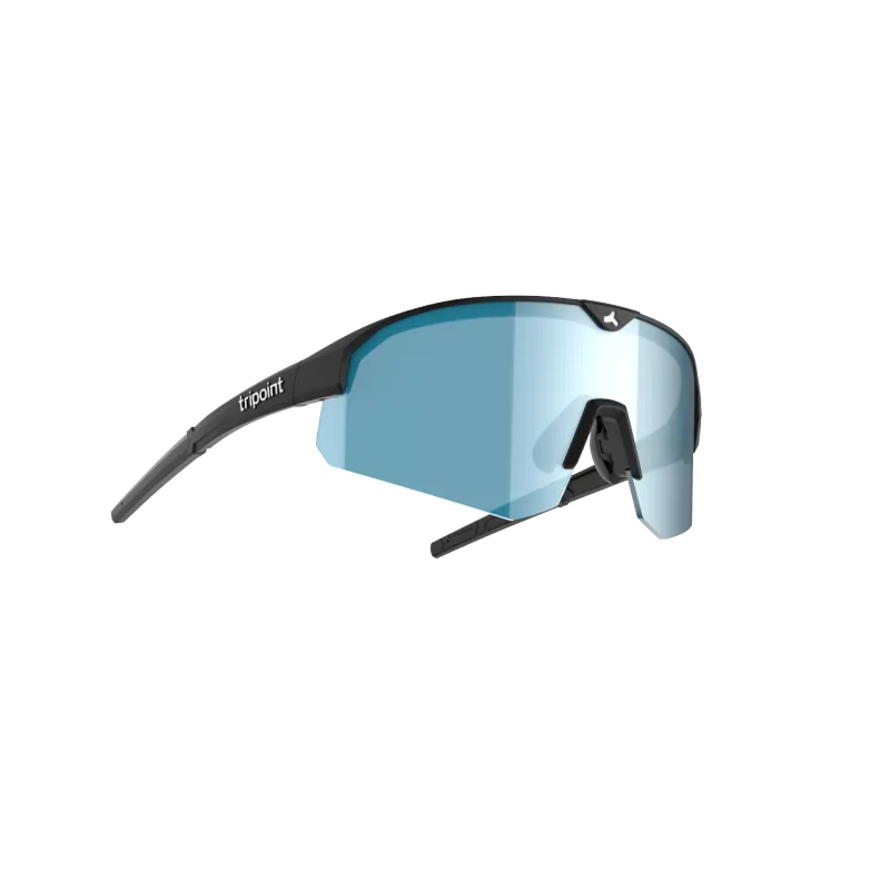 Lake Victoria sports glasses combine top protection and comfort. With 100% UV400 protection, hydrophobic and oleophobic treatment, interchangeable lenses, and an extremely lightweight bio-frame made of nylon, they are the ideal choice for all weather conditions.
