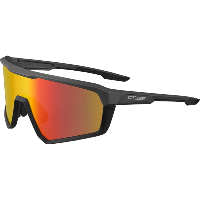 CEBE ASPHALT sunglasses are new sunglasses with mono lenses from the Cebe collection. The lenses provide an XXL field of view and a bold look regardless of your activity. Cebe Asphalt sunglasses are originally intended for sports activities such as cycling and running.