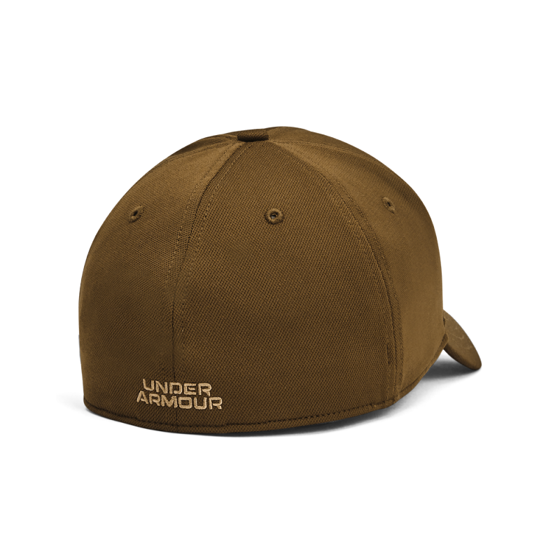 Moška kapa Under Armour Mens Blitzing 1376700-498 je zasnovana za aktivne moške, ki iščejo udobje in funkcionalnost med športnimi aktivnostmi ali vsakdanjo rabo. Izdelana iz mehkega in elastičnega materiala, kapa nudi odlično prileganje.