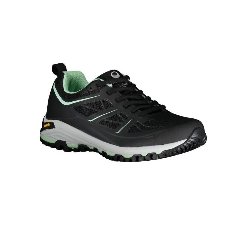Lightweight hiking shoes are an excellent choice for everyday outdoor activities and light hiking across various terrains and in all weather conditions. The Vibram sole is designed for trekking.