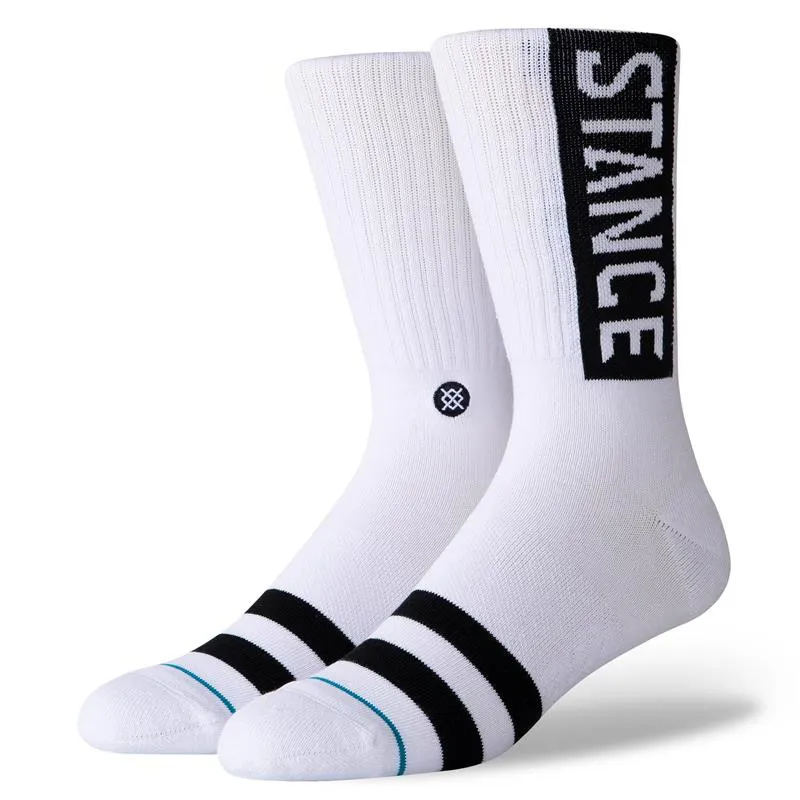 STANCE nogavice za šport in prosti čas v srednji višini Crew - nogavice segajo do sredine spodnjega dela noge. Ikonične STANCEove nogavice, ki nas spremljajo že od samih začetkov blagovne znamke.