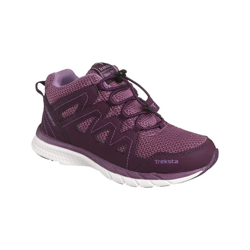 Otroški čevlji TREKSTA WAVE MID GTX se lahko pohvalijo z GORE-TEX membrano, ki bo nepogrešljiva v mokrih vremenskih razmerah, saj ohranja otroške nogice suhe. Za enostavno zavezovanja pa poskrbi sistem na elastiko.