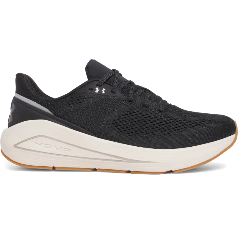 Muške trkaće tenisice Under Armour SONIC 7 (model 3028002-001) spajaju vrhunsku udobnost, podršku i poboljšanu amortizaciju. S prozračnim gornjim dijelom i izdržljivim potplatom idealne su za svakodnevno trčanje.