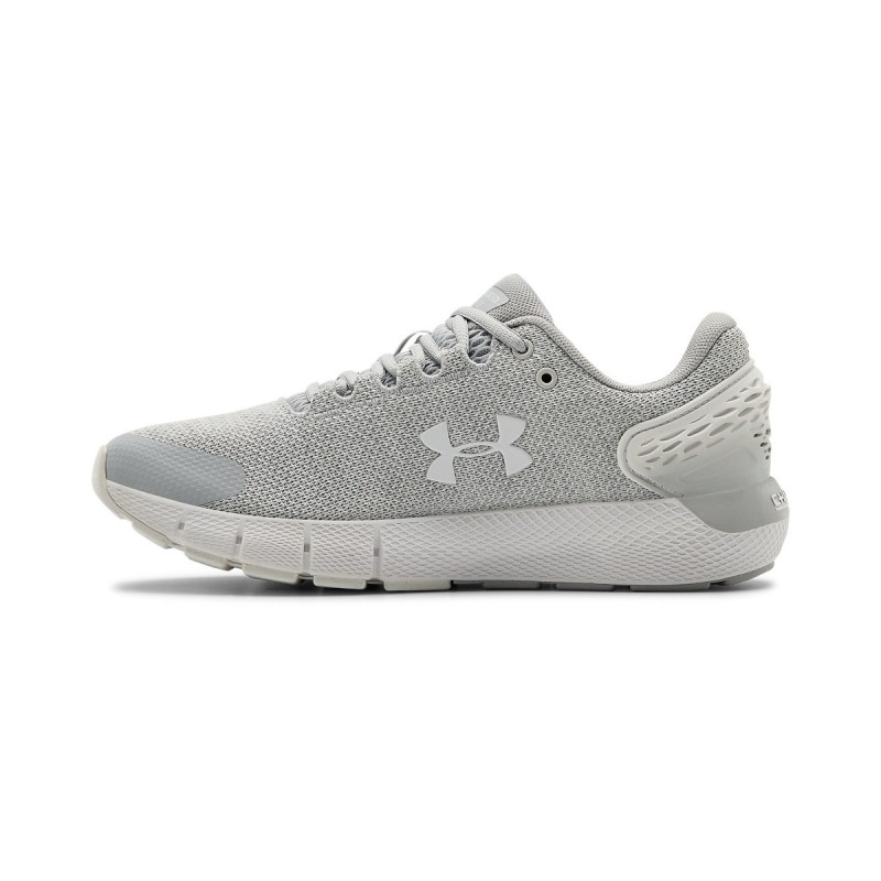 Z ženskimi tekaškimi čevlji UNDER ARMOUR W CHARGED ROGUE 2 TWIST boste šle danes hiter tek, jutri pa dolgi tek. UA Charged Rogue odlikuje vse. Pridobite boljšo absorbacijo udarcev in dober in fiksen položaj pete.