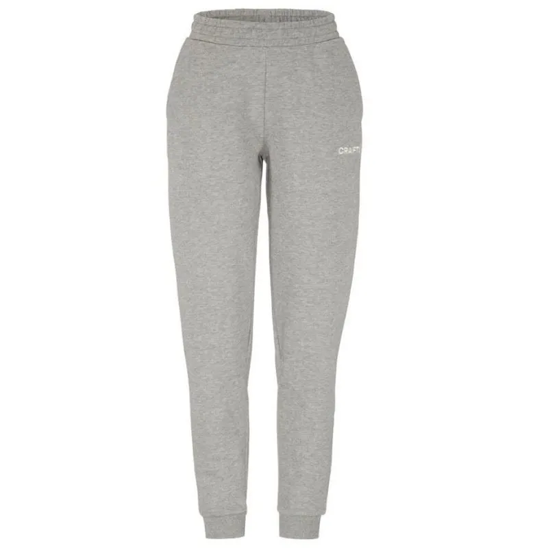 Ženske dolge hlače Craft Community 2.0 Pants W so izjemno mehke, udobne in kakovostne bombažne športne hlače. Primerne so za lažje aktivnosti, kot so sprehodi, družinski izleti in sproščeno preživljanje prostega časa. Njihov udoben kroj zagotavlja prijetno nošenje skozi ves dan.