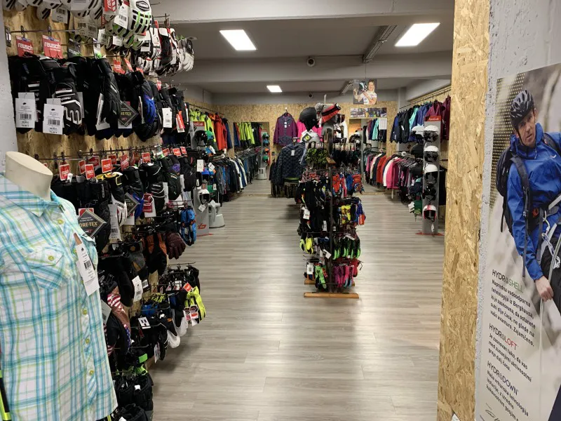 AS Sport Outlet, Celovška 172